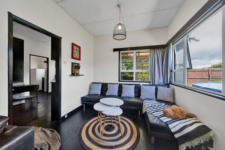 Photo of property in 48b Richmond Street, Waitara, 4320