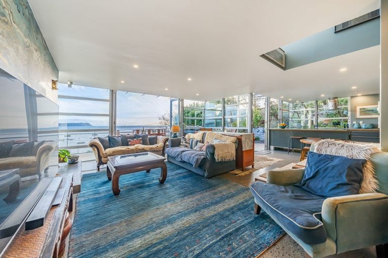 Photo of property in 80 Moana Road, Plimmerton, Porirua, 5026