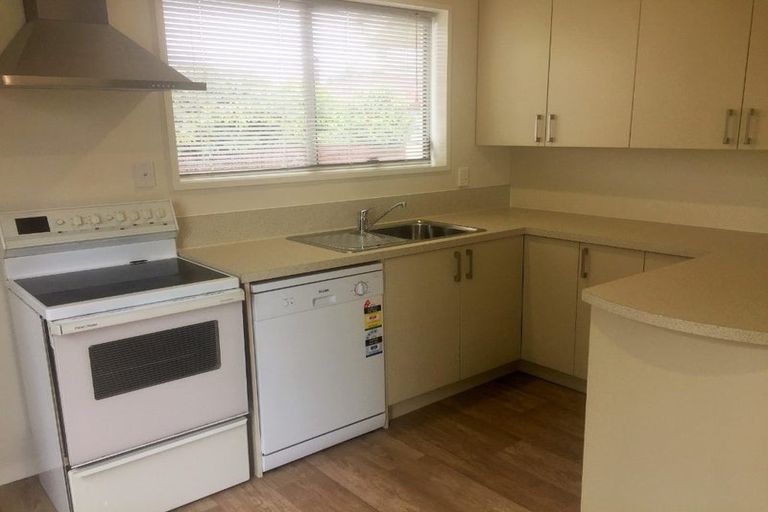 Photo of property in 1/16 Mulberry Place, Redwood, Christchurch, 8051