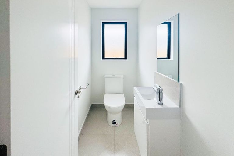 Photo of property in 3 Cousins Street, Woodend, 7691