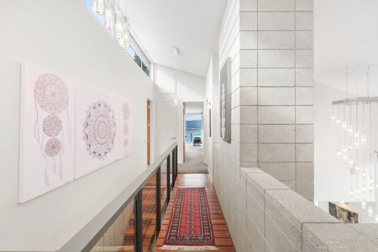 Photo of property in 21 Bendigo Grove, Newlands, Wellington, 6037