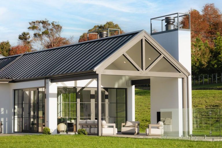 Photo of property in 152 Mahoenui Valley Road, Coatesville, 0793