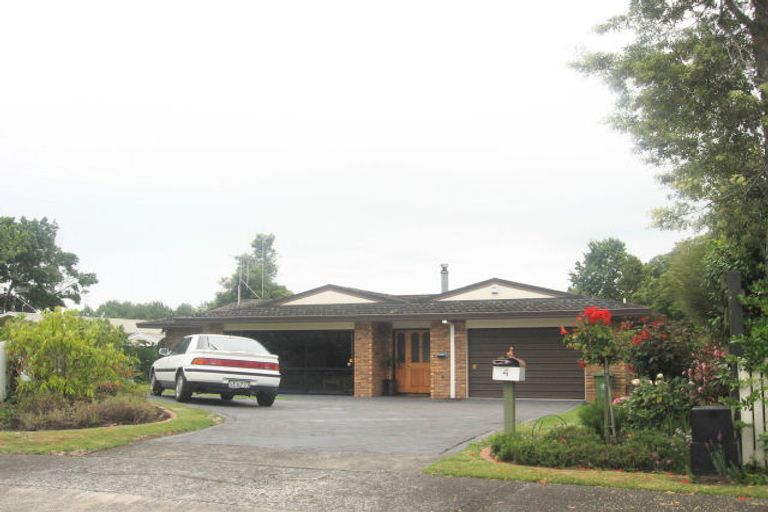 Photo of property in 4 Barnett Place, Te Puke, 3119