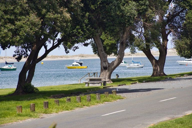 Photo of property in 15 Alamar Crescent, Mangawhai Heads, Mangawhai, 0505