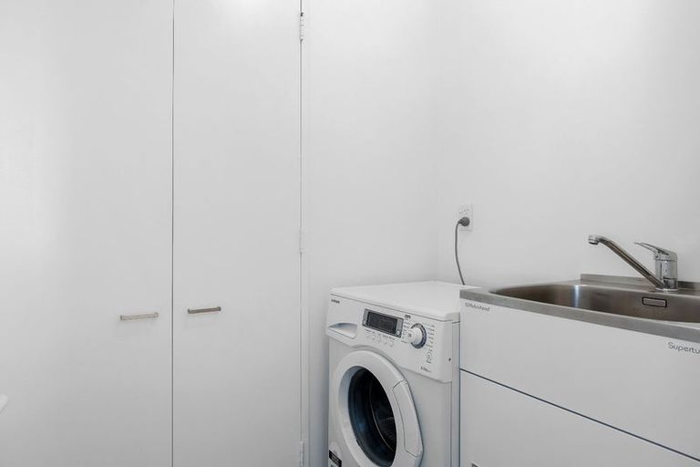 Photo of property in 10/140 Office Road, Merivale, Christchurch, 8014