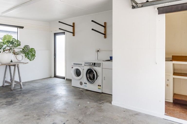 Photo of property in 10c Long Street, Raglan, 3225