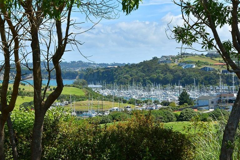Photo of property in 29 Cape Cod Drive, Gulf Harbour, Whangaparaoa, 0930
