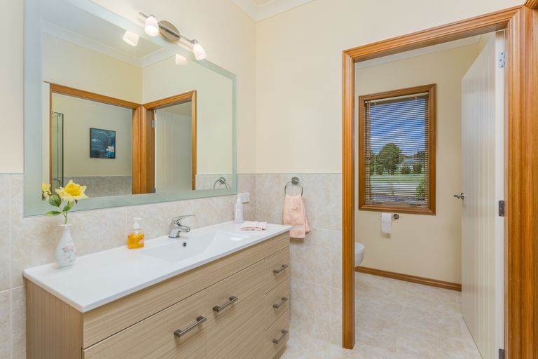 Photo of property in 415 Te Ahu Ahu Road, Waimate North, Kaikohe, 0472