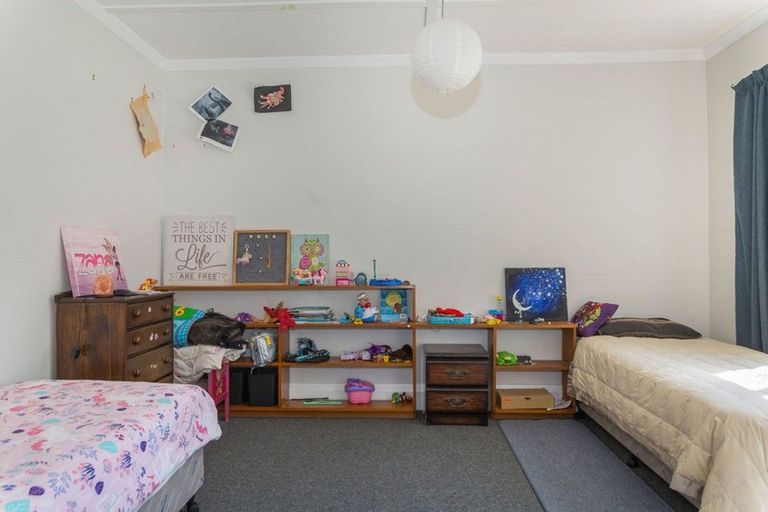 Photo of property in 53 Tipapakuku Road, Dannevirke, 4930