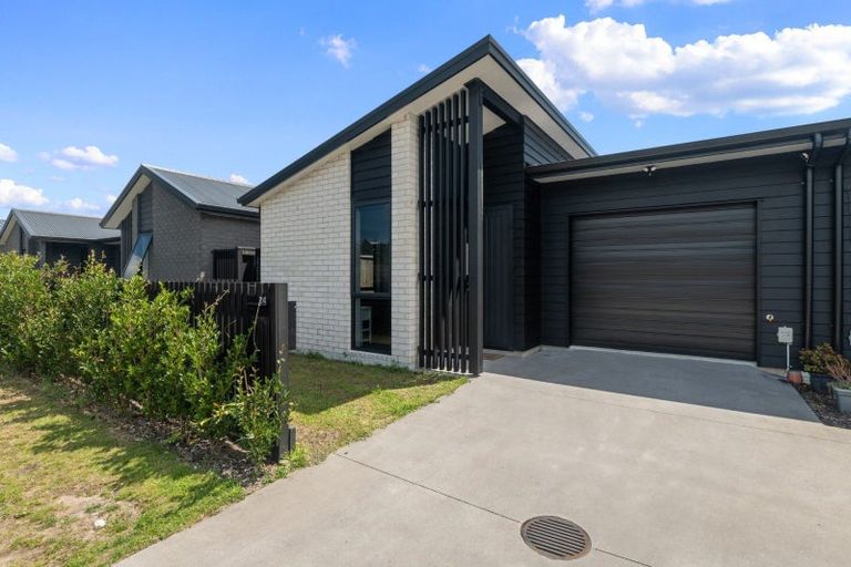 Photo of property in 24 Inaka Place, Poike, Tauranga, 3112
