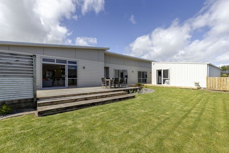 Photo of property in 46 Dillon Drive, Bell Block, New Plymouth, 4312