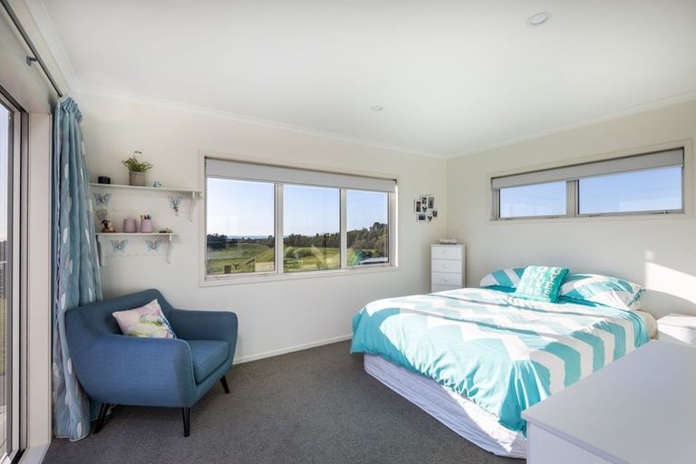 Photo of property in 576a Mangorei Road, Mangorei, New Plymouth, 4371