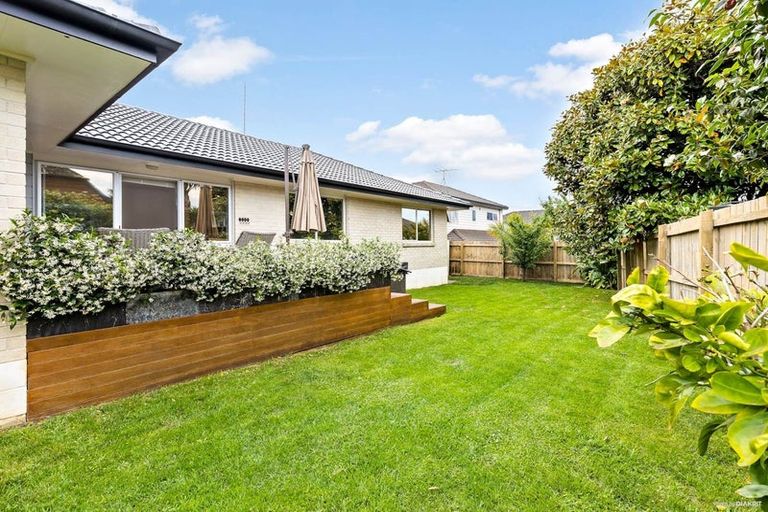 Photo of property in 1/50 Orangewood Drive, Northpark, Auckland, 2013