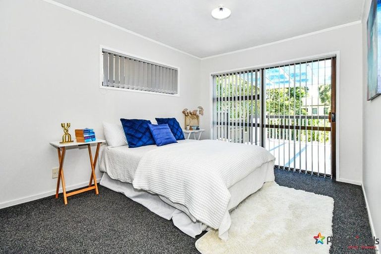 Photo of property in 2/46a Claude Road, Manurewa, Auckland, 2102