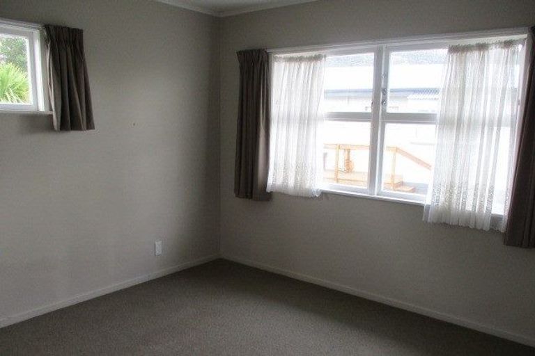 Photo of property in 12 Fenruss Street, Fairy Springs, Rotorua, 3015