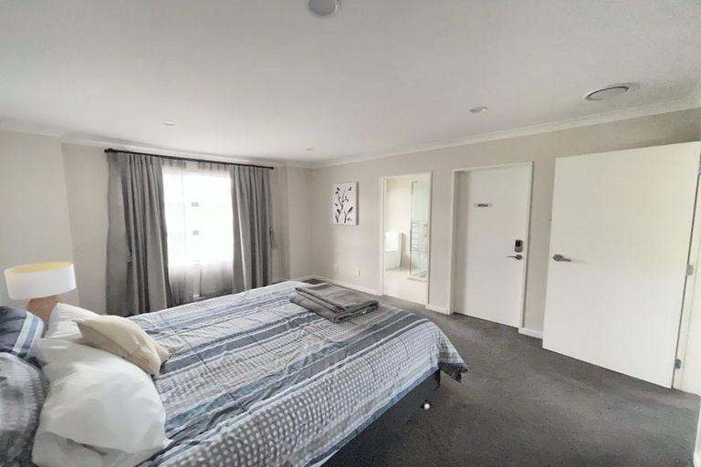 Photo of property in 13 Tawatawa Street, Long Bay, Auckland, 0630