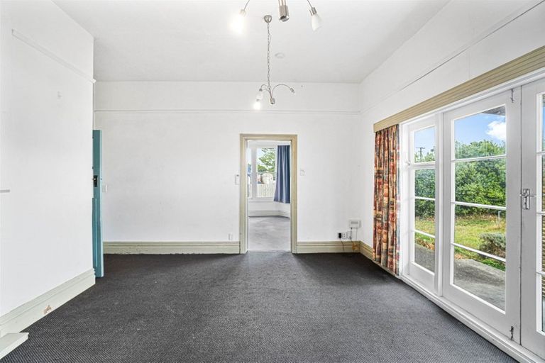 Photo of property in 17 Sylvan Street, Hillmorton, Christchurch, 8024