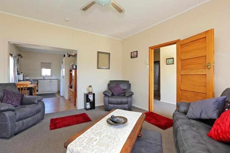 Photo of property in 605 Grove Road, Mayfair, Hastings, 4122