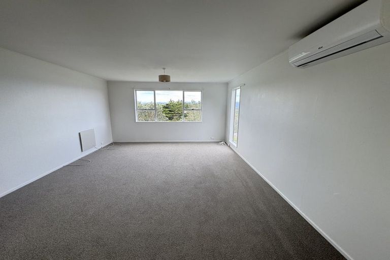 Photo of property in 5 Sita Way, Broadmeadows, Wellington, 6035