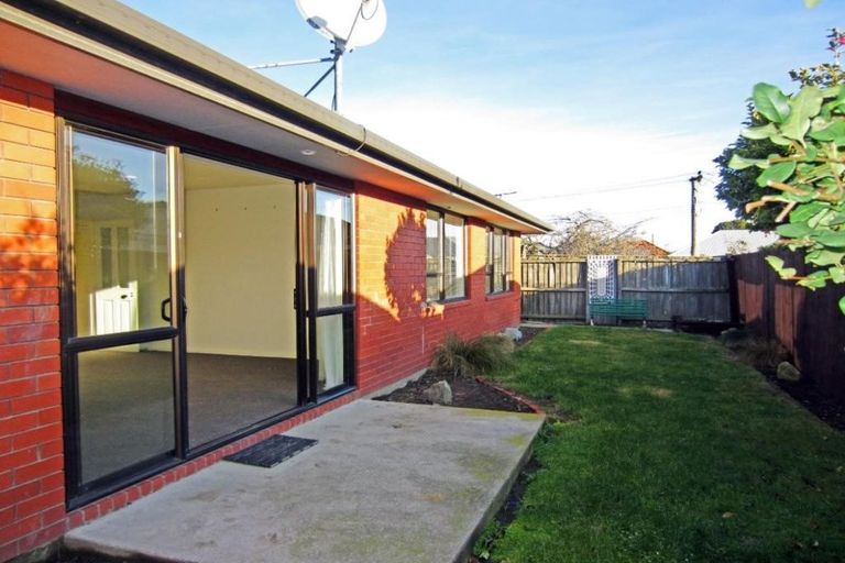 Photo of property in 12a Leacroft Street, Bishopdale, Christchurch, 8053