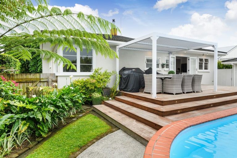 Photo of property in 30 Lincoln Terrace, Hokowhitu, Palmerston North, 4410