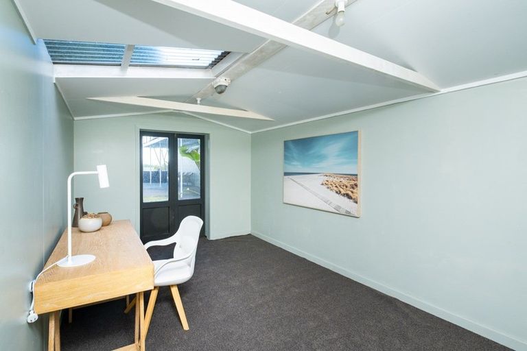Photo of property in 247 Whirinaki Road, Eskdale, Napier, 4182