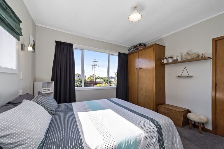 Photo of property in 19 Manchester Street, Tinwald, Ashburton, 7700