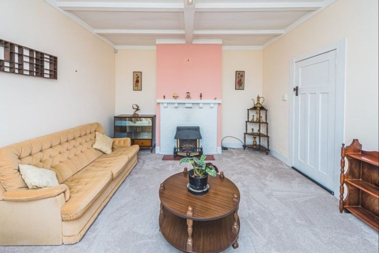 Photo of property in 35 Abbot Street, Gonville, Whanganui, 4501