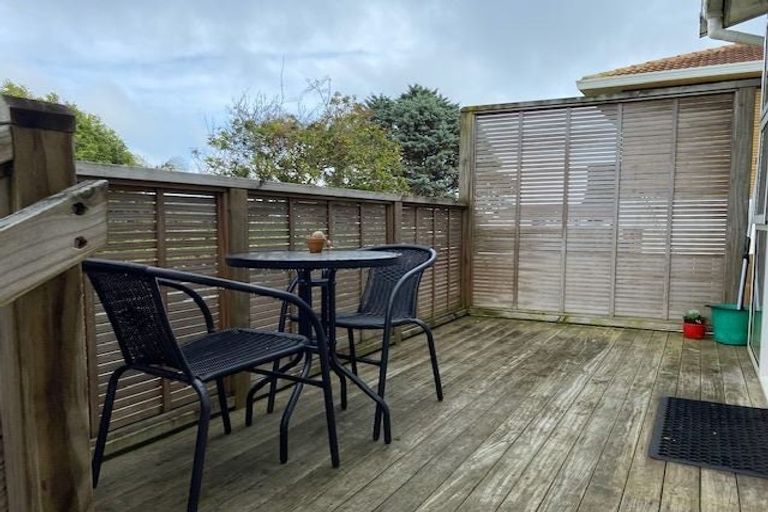 Photo of property in 96 Hutchinsons Road, Bucklands Beach, Auckland, 2014