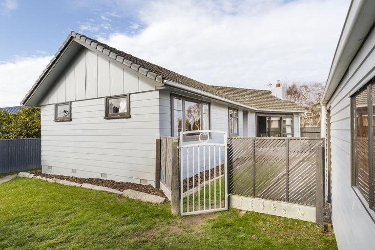 Photo of property in 29 Benmore Avenue, Cloverlea, Palmerston North, 4412