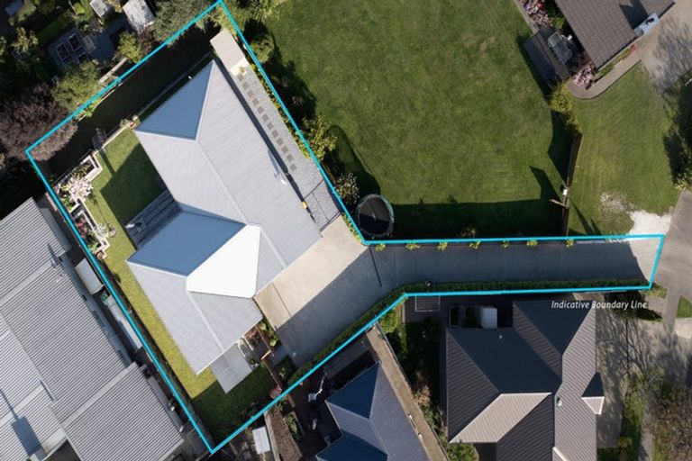 Photo of property in 3 Puketutu Grove, Motueka, 7120