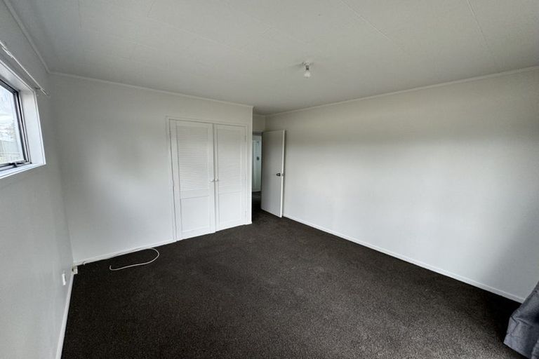 Photo of property in 49 Burundi Avenue, Clendon Park, Auckland, 2103