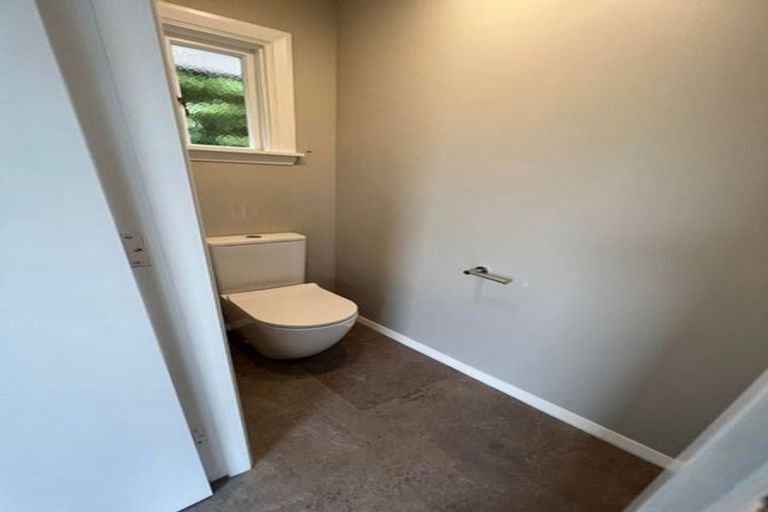 Photo of property in 17 Erin Crescent, Mairehau, Christchurch, 8013