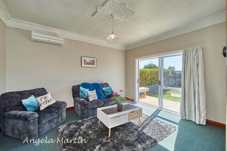 Photo of property in 30 Matamau Street, Palmerston North, 4414