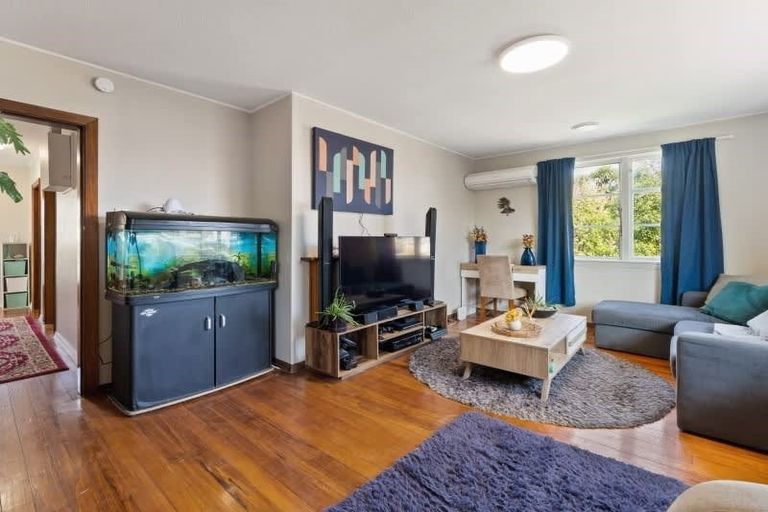 Photo of property in 24 Bellbrook Crescent, Shirley, Christchurch, 8013
