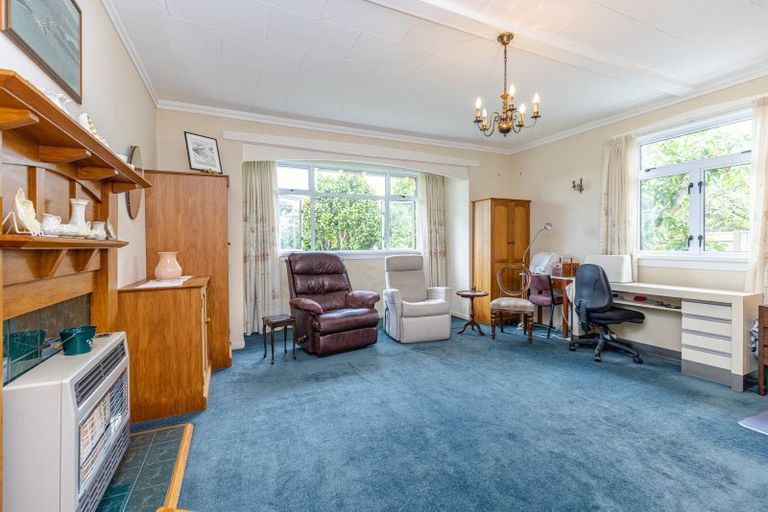 Photo of property in 6 Grey Street, College Estate, Whanganui, 4500