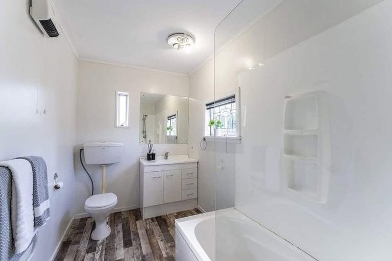 Photo of property in 77 Radley Street, Woolston, Christchurch, 8023