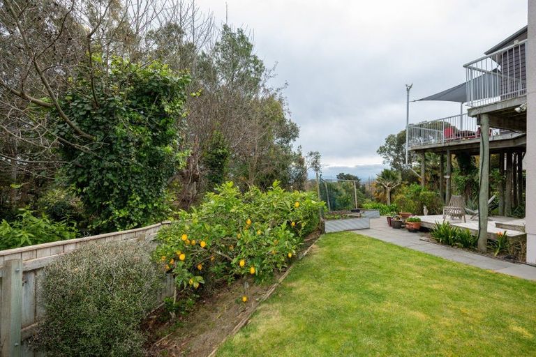 Photo of property in 36 Te Mata Peak Road, Havelock North, 4130