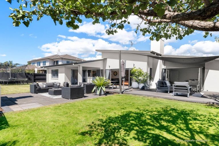 Photo of property in 10 Koro Mews, Papamoa Beach, Papamoa, 3118