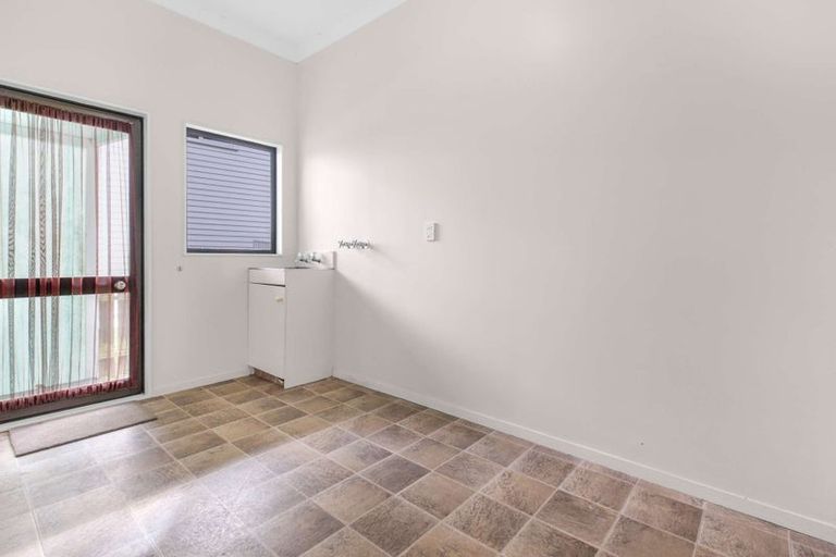 Photo of property in 1 Mansfield Road, Owhata, Rotorua, 3010