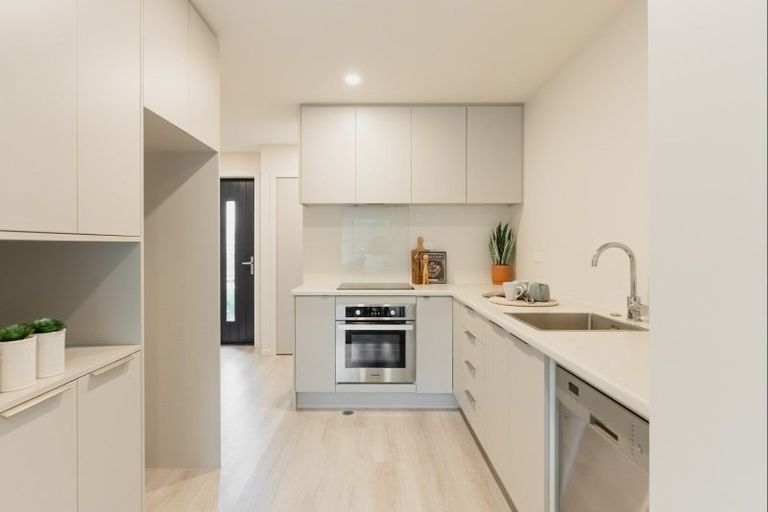 Photo of property in 29 Mcgrath Way, Taita, Lower Hutt, 5011