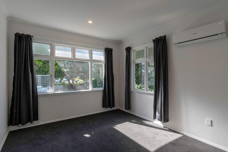 Photo of property in 48 Ocean Road, Paraparaumu Beach, Paraparaumu, 5032