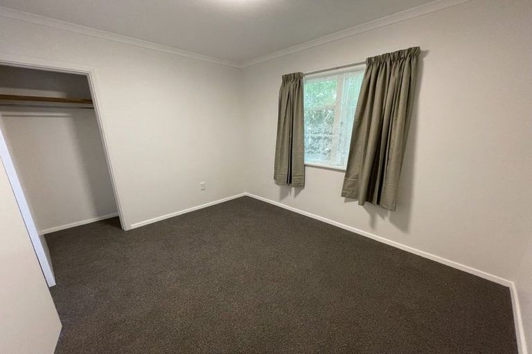 Photo of property in 64 Dover Road, Wainuiomata, Lower Hutt, 5014