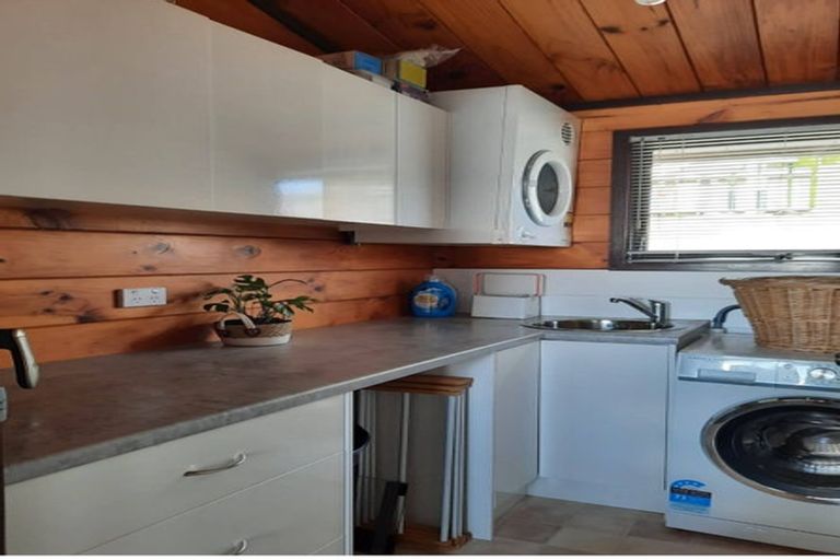 Photo of property in 98 Conclusion Street, Ascot Park, Porirua, 5024