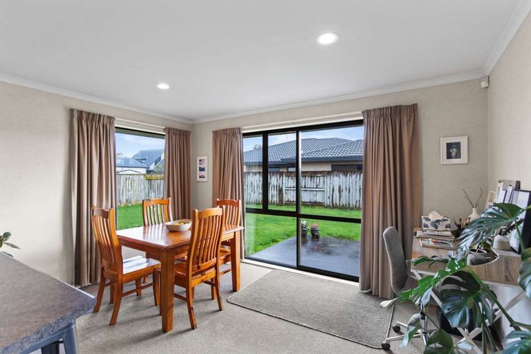 Photo of property in 2 Branigan Parade, Kelvin Grove, Palmerston North, 4414