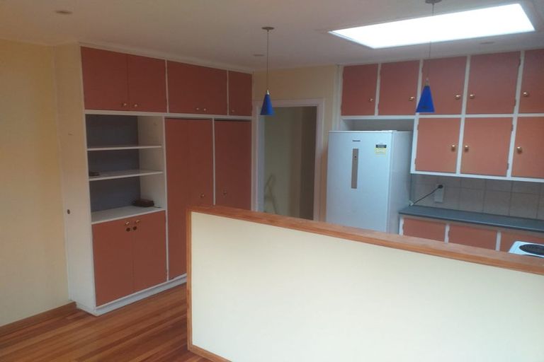 Photo of property in 15 Kimball Place, Johnsonville, Wellington, 6037