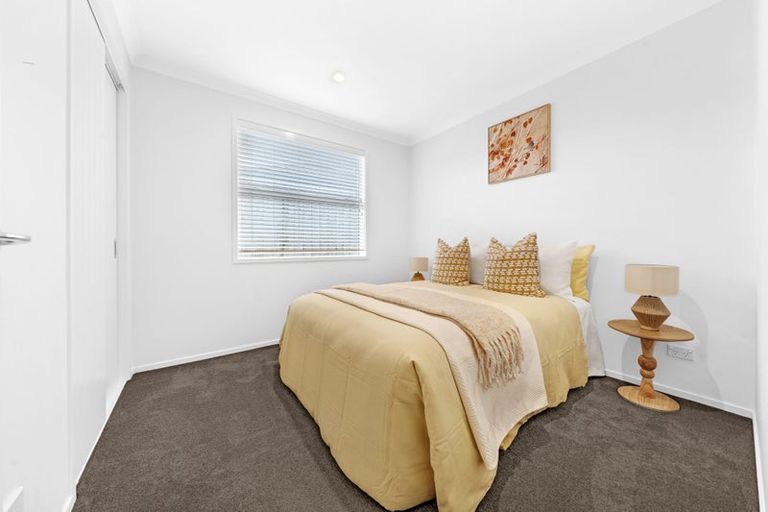 Photo of property in 5 Hooton Drive, Huapai, Kumeu, 0810