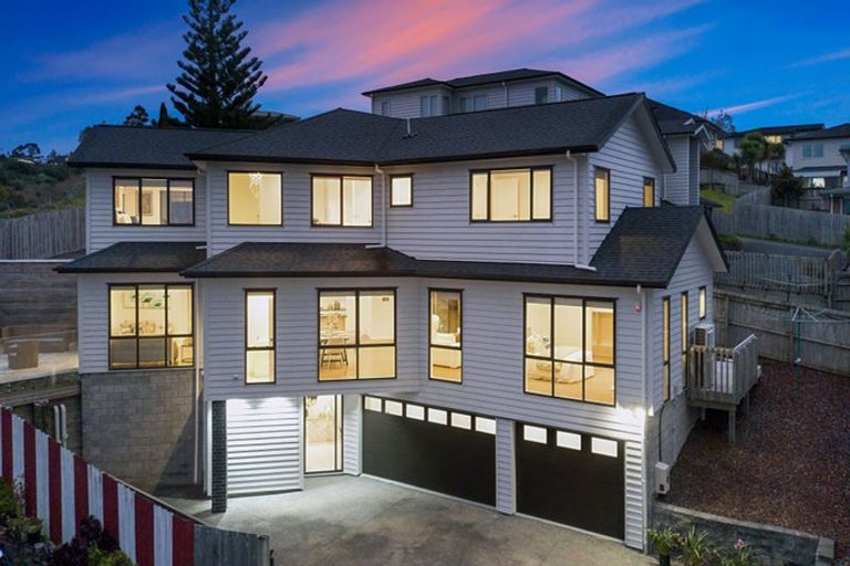 Photo of property in 55 Platinum Rise, Ranui, Auckland, 0612