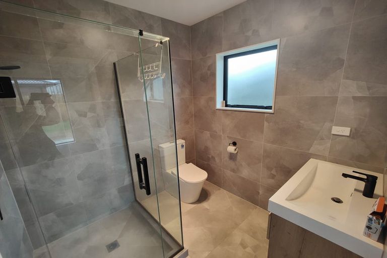 Photo of property in 11 Waireka Road, Rototuna North, Hamilton, 3210