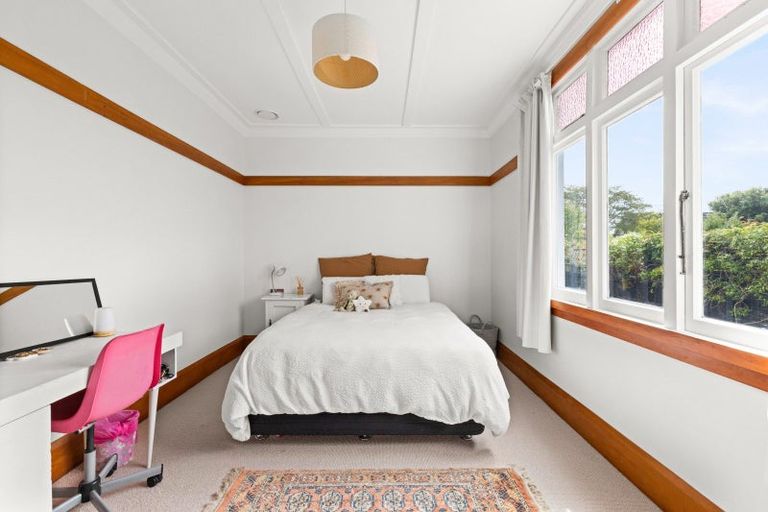 Photo of property in 34 Bowling Road, Greenmeadows, Napier, 4112